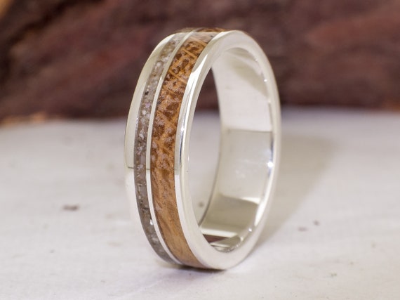 Compra anillo de boda en madera y titanio