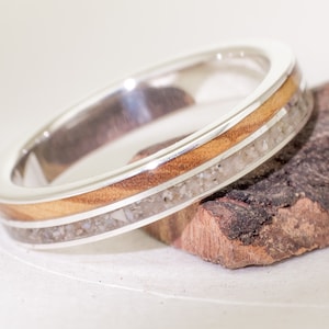 Olive wood Sand and Mother of the pearl Silver ring - Women and mens Ring Wood, olive ring , wood wedding bands, wood jewelry