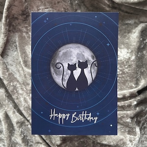 Chats dans la carte d'anniversaire de lune | Noir bleu foncé, astral étoilé, conception de silhouette | 5x7 pouces