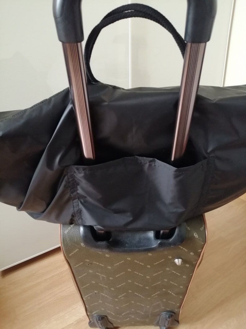 Trolley pillow bag. Waterproof travel pillow bag. Bag for a pillow. Bespoke pillow bag. Waterproof pillow case.Travel pillow bag.Trolley bag image 4