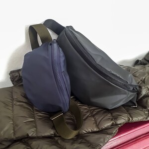 Waterproof bum bag, XL Waist bag, Water resistant bum bag, Waterproof belt bag, Handmade bum bag, Blue fanny pack, Black bum bag image 3