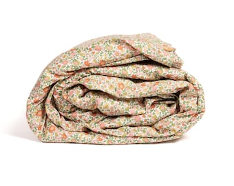 Bedding set made with Liberty fabric  'Theresa Green'