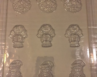 Christmas cupcake toppers/pieces chocolate mold