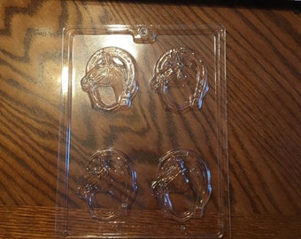 Good Luck Horseshoe (lopa131) 3 1/4" tall x 2 3/4" wide
