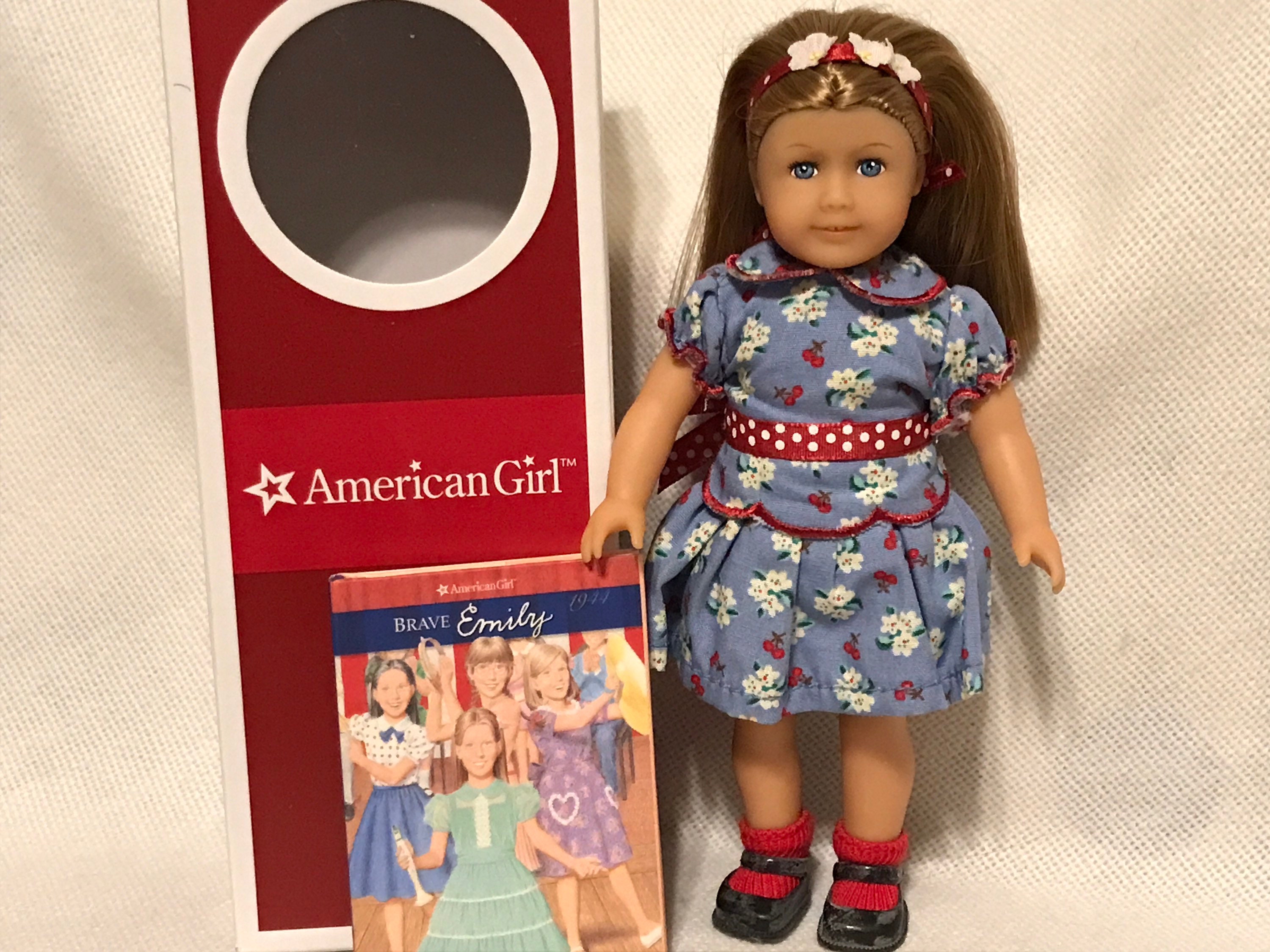 NEW! American Girl Mini Emily Doll New in Original Box