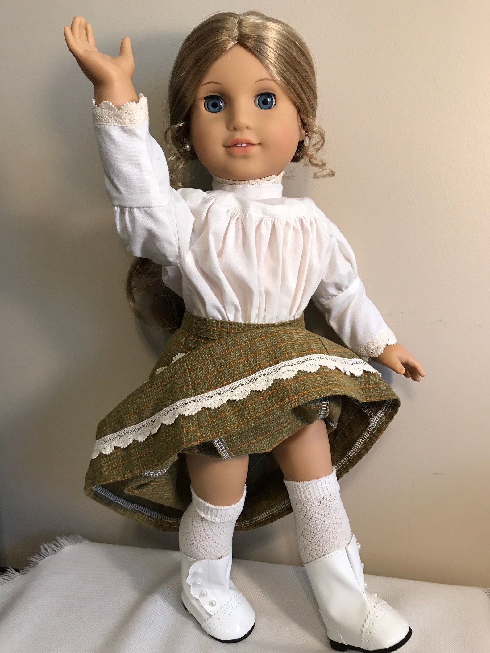 American Girl Pleasant Company Elizabeth Cole Doll Etsy