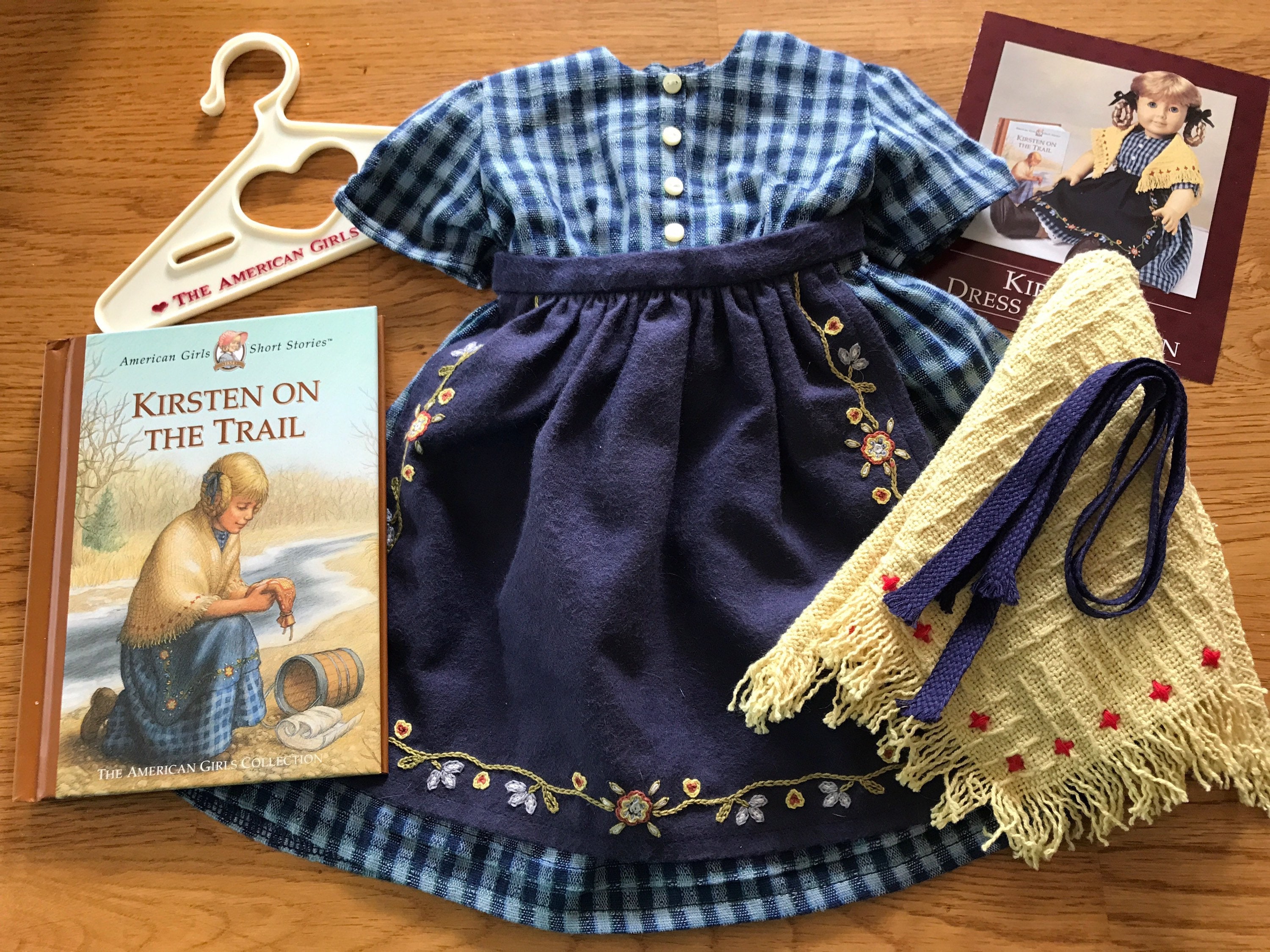 American Girl Kirsten's on the Trail Outfit With Book and Hair Ties Checked  Dress and Apron Mint Vintage Condition Retired 