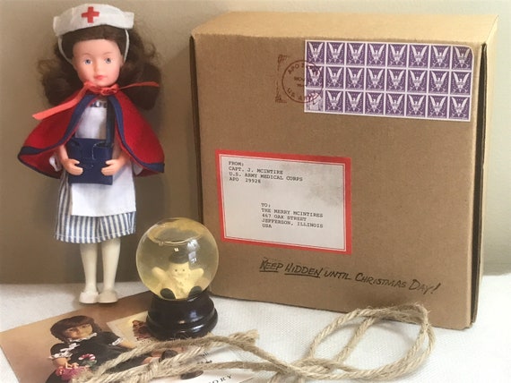 WOODEN SNOW GLOBE! American Girl Pleasant Company Molly's