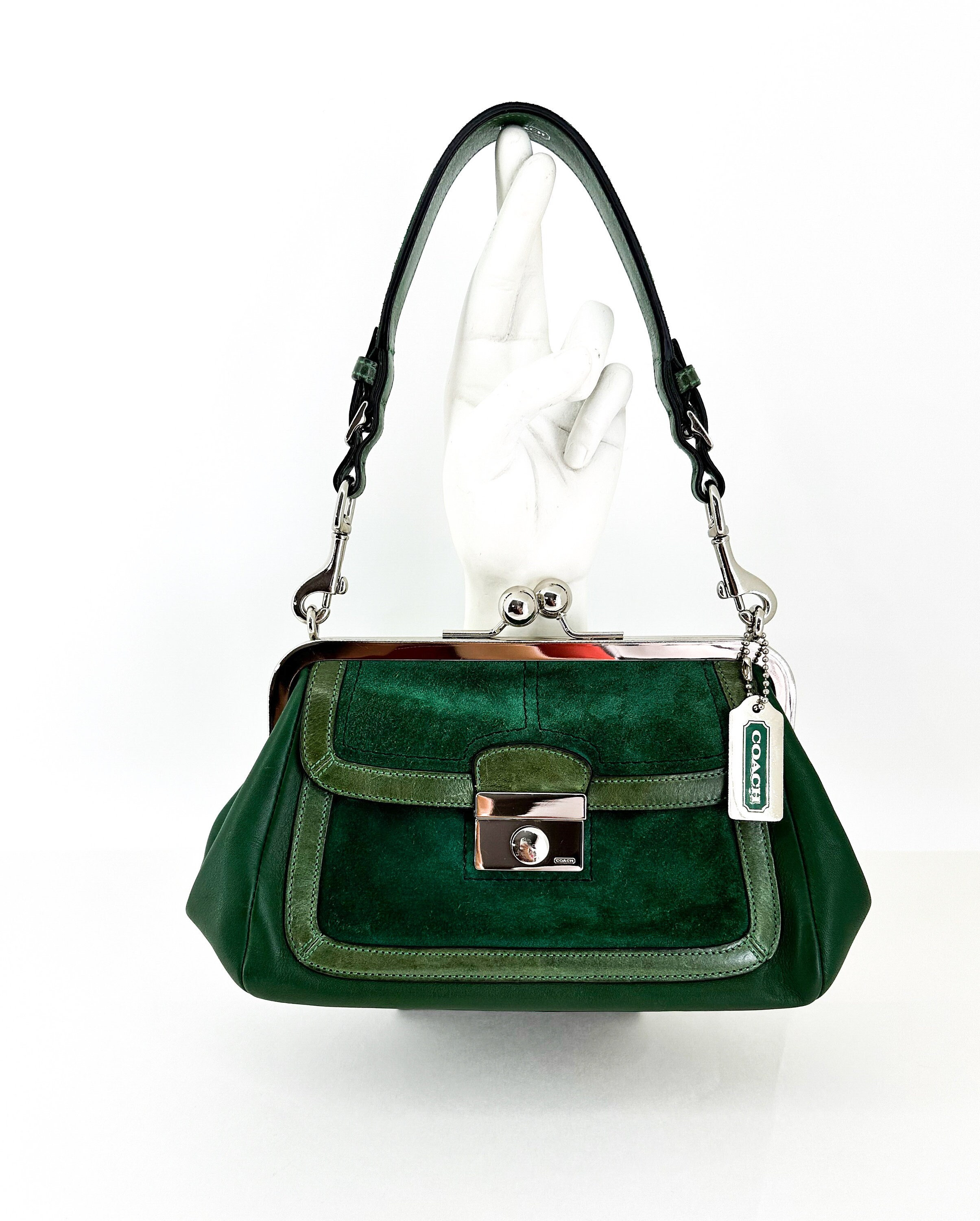 バッグ Coach Kisslock & Turnlock Hand Bag Green Rare Vintage Coach Kiss Lock Green Suede Leather Bag/purse