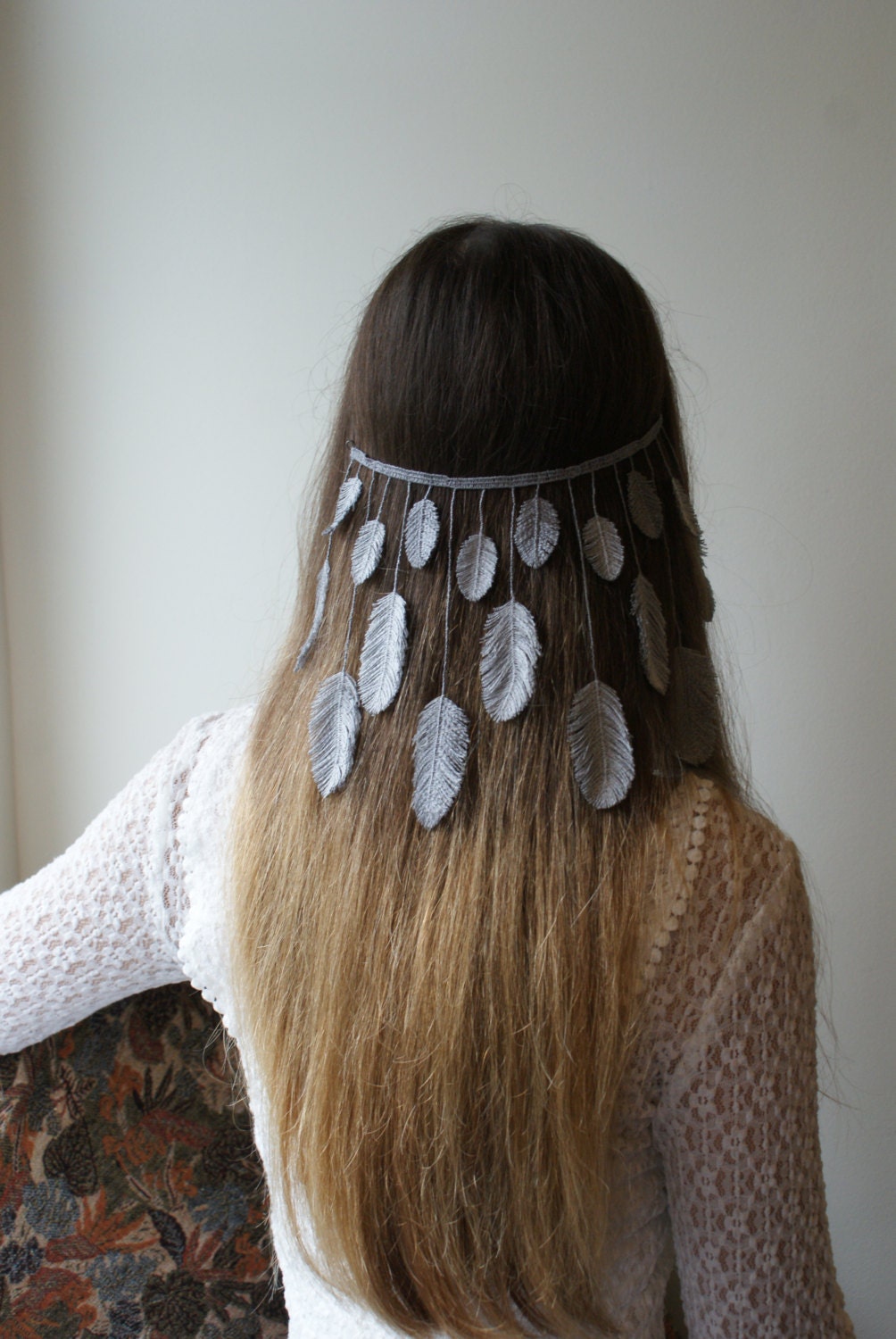 bridal headpiece with feathers