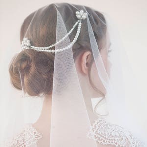 Wedding Headpiece with pearls pearl hair comb bridal hair accessory bohemian headpiece back of head hair drape 画像 4