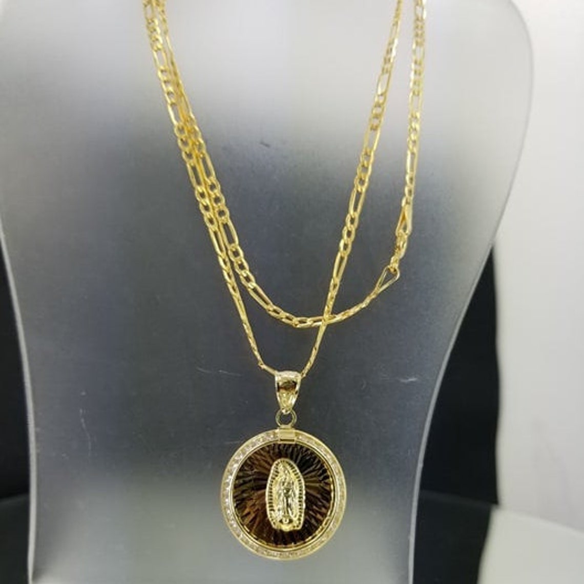 Cadena Con Colgante De La Virgen Maria En Oro De 14k | Etsy