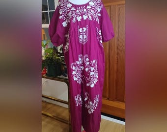 Vintage Mexican Embroidered Kaftan