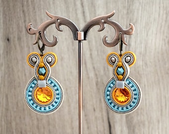 Dangle soutache earrings