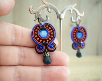 Dangle soutache earrings