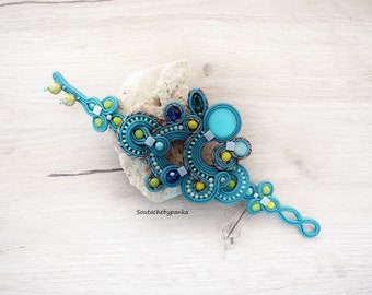 Donkergroene soutache-armband