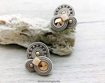 Stud soutache earrings