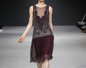 US4 UK8 AUS8 EU36 Plum Elaina Flapper Kleid 20er Jahre Great Gatsby Art Deco Downton Abtei Charleston Brautjungfer Hochzeit Braut Rehearsal Dinner