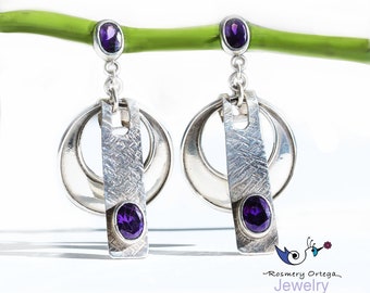 Amethyst Earrings - Purple Amethyst Earrings set in Silver, Gift for Her. Silver Amethyst Earrings. Healing Earrings.