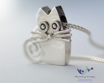 Pendant Silver Cat Pendant Cat Pendant Silver Cat Necklace Handmade Cat Necklace Pendant Gift for Her Kitty Charm Necklace Kitty Pendant Cat