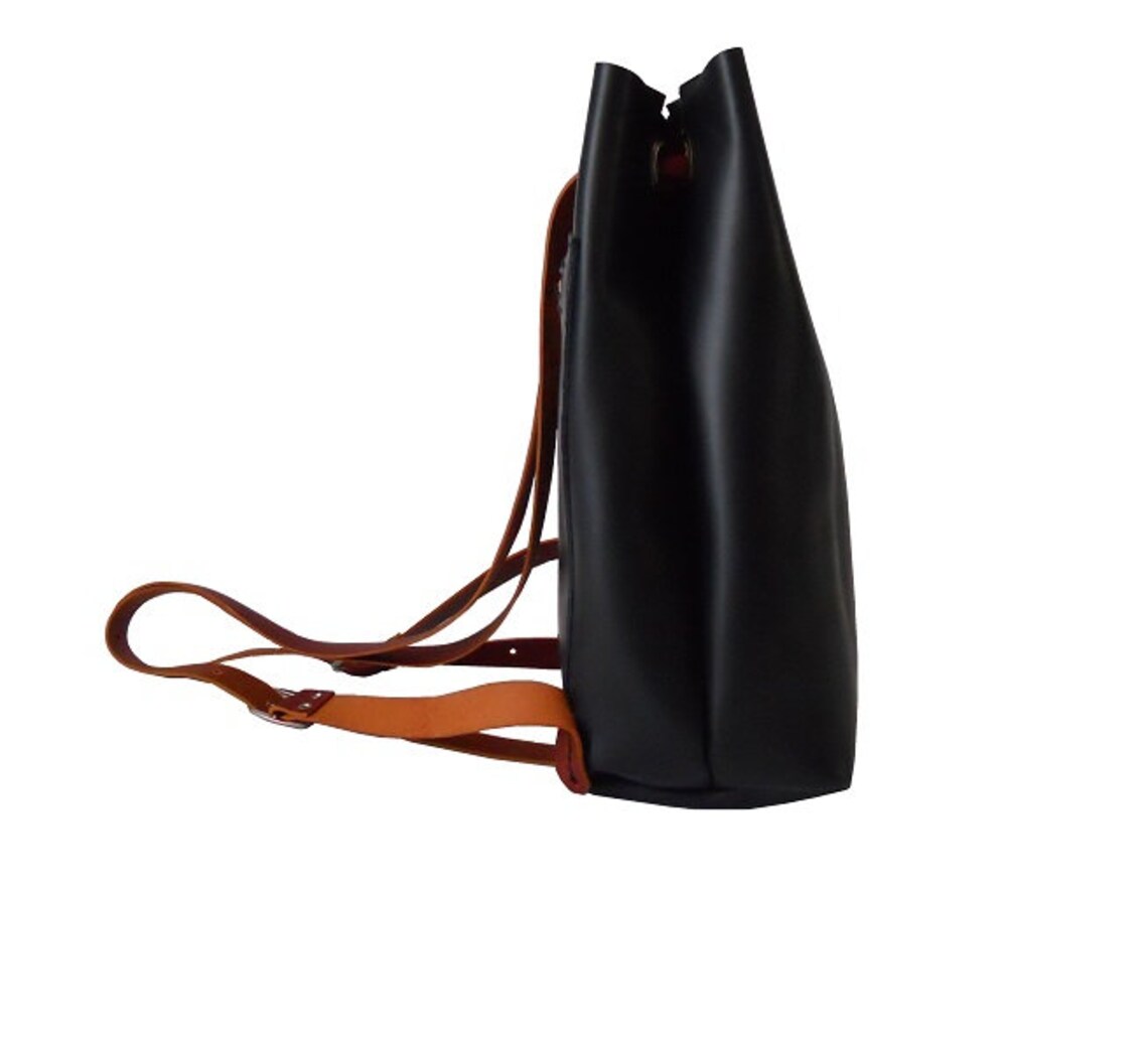 Ledger Hunt Convertible Hand or Shoulder Bag main image 1