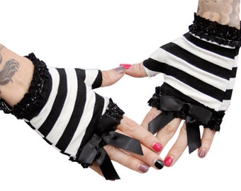 Fingerless Gloves, striped gloves, black gloves, half gloves, jessica louise