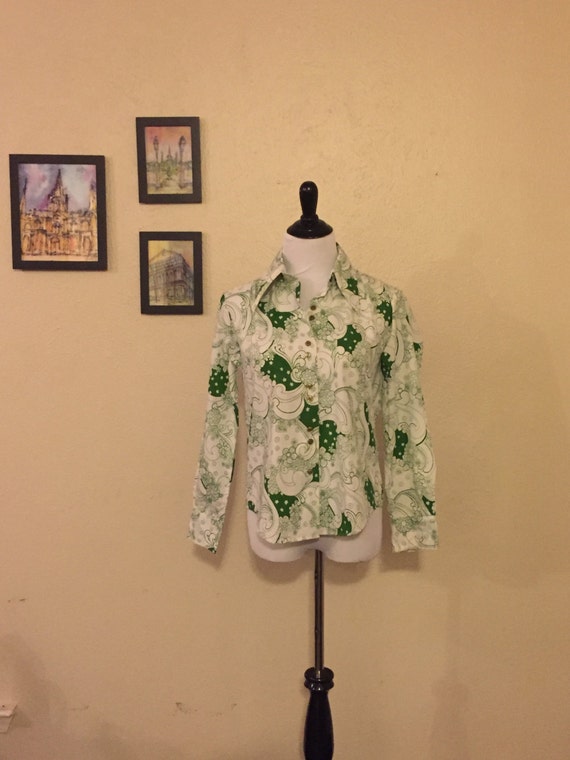70s Vintage  Paisley Green Button Up