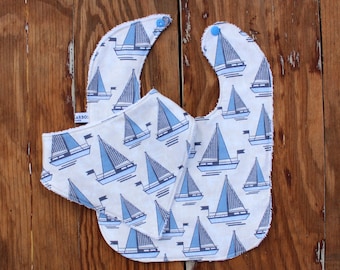 Sailboat Baby Bib, blue and cream sailboats on cotton fabric, feeding, bandana drool, terrycloth back