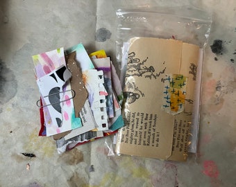 Assorted Paper Scrap Bag - Künstlerbedarf, 5 Dollars Only