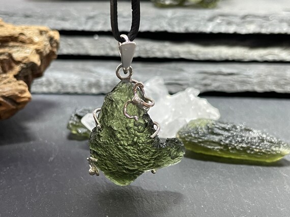 Etsy moldavite pendant discount