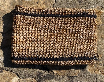 Pouch made from banana fiber