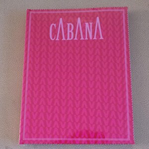 Revista Cabana 21, cubierta de tela de Valentino sellada; primavera verano 2024 ESTA PORTADA Buen estado