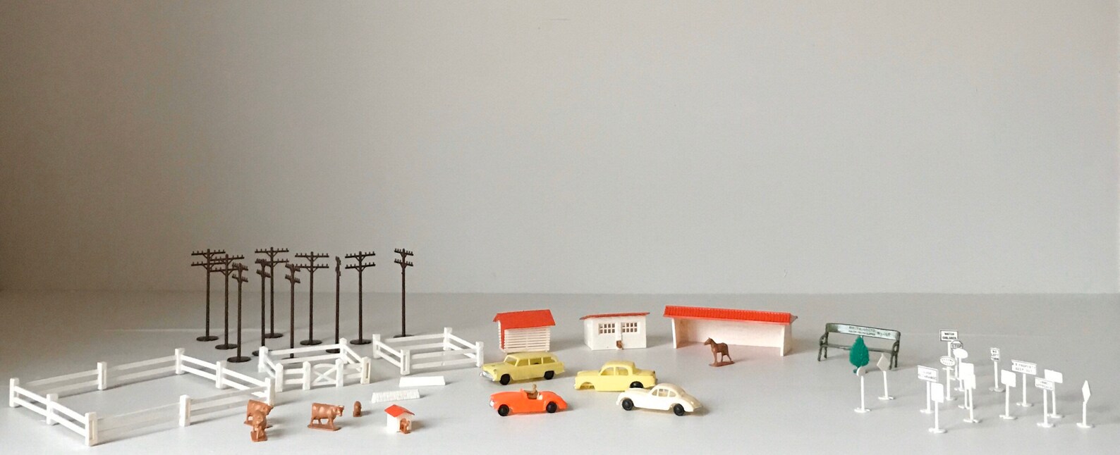 59 Piece Vintage Plasticville HO Gauge Train Accessories Etsy