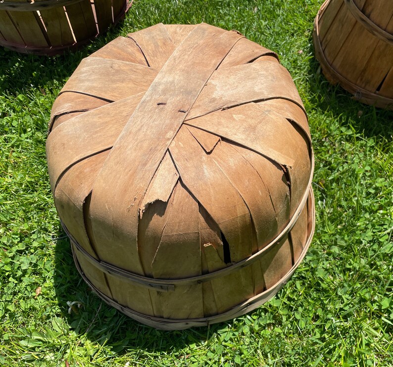 3 Vintage Bushel Baskets Wood Slat Orchard Fruit Basket Etsy