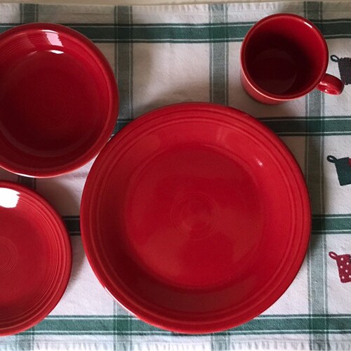 Fiestaware Dishes Red - Place Setting shops for 2