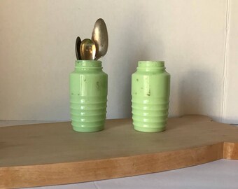 Jadeite ~ Jadeite Shakers ~ Vintage Jadeite Shakers ~ Jadeite Salt Shaker ~ Jadeite Sugar Shaker