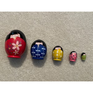 Japanese Nesting Kokeshi Doll Matryoshka Stacking Wooden Dolls