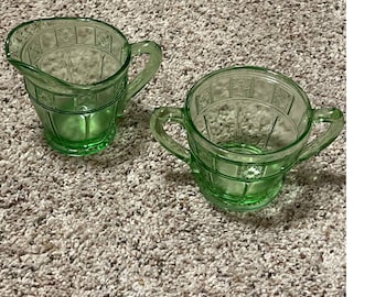 Vintage Green Depression Uranium Jeanette Glass Sugar Creamer Set UV Glow DORIC