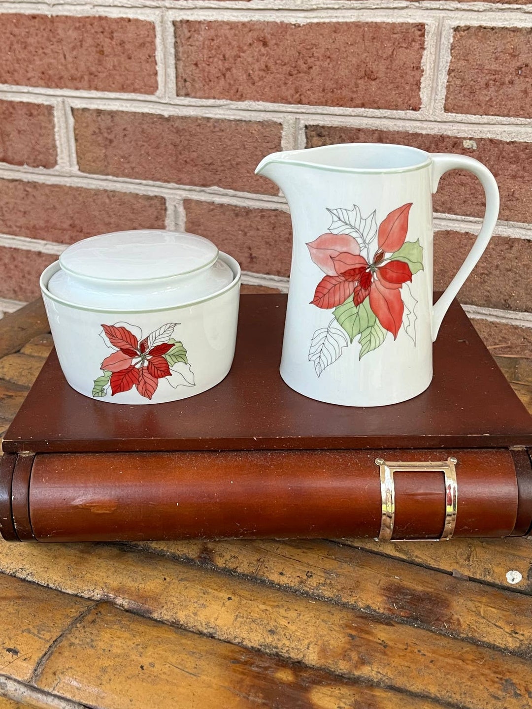 Block Spal Block Spal Poinsettia Sugar & Creamer Christmas MINT - Etsy