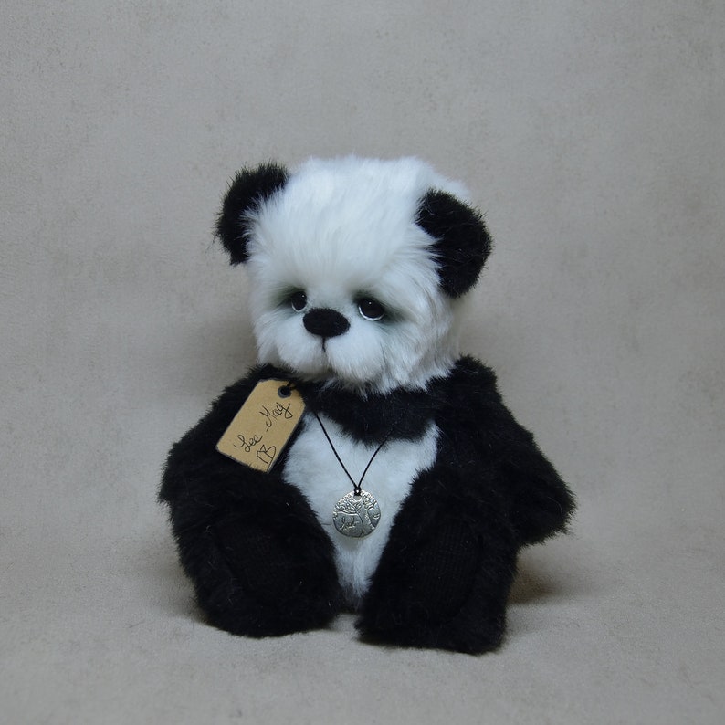 Lee May ours panda en peluche de collection 19cm 7.4 ours décoration fausse fourrure OOAK peluche sculpture textile PIECE UNIQUE image 2