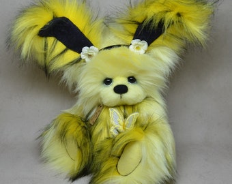 Sunny Spring ours à oreilles de lapin amovibles de collection 30cm (11.8") fausse fourrure OOAK peluche sculpture textile PIECE UNIQUE