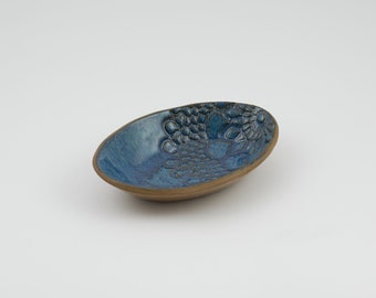 Small ceramic blue bowl, oval, Tapas dishes, Appetizer dishes, Snack dish, Ring Holder, Jewelry Holder .