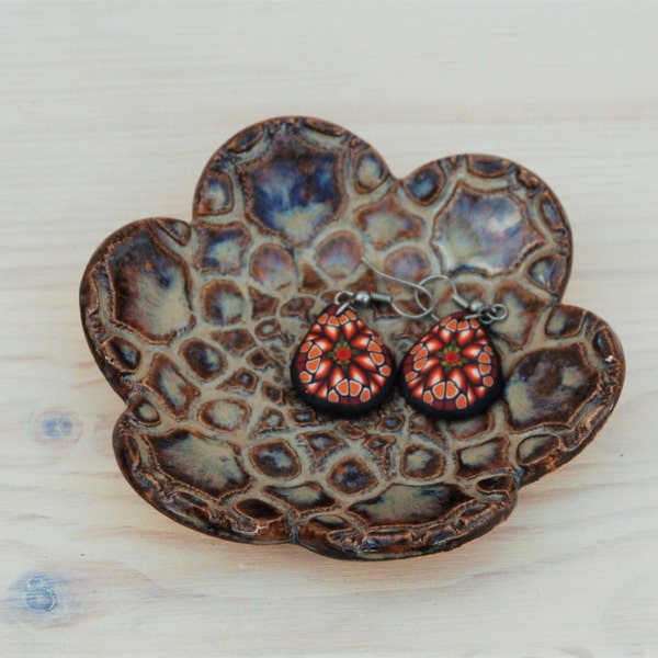 Ceramic Lace plate, Flower Plate, Brown bowl, Ring Holder dish, Trinket Dish, Jewelry Holder, tea bag holder, tea light holder .