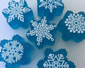 Snowflake Soap - Fresh Snow - Christmas Soap - Winter Soap - Holiday Bath Gift - Kids Gift - Stocking Stuffer - Christmas Gift