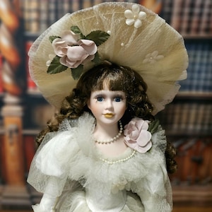 アンティックドール　パリ il_300x300.6951264435_mw81.jpg