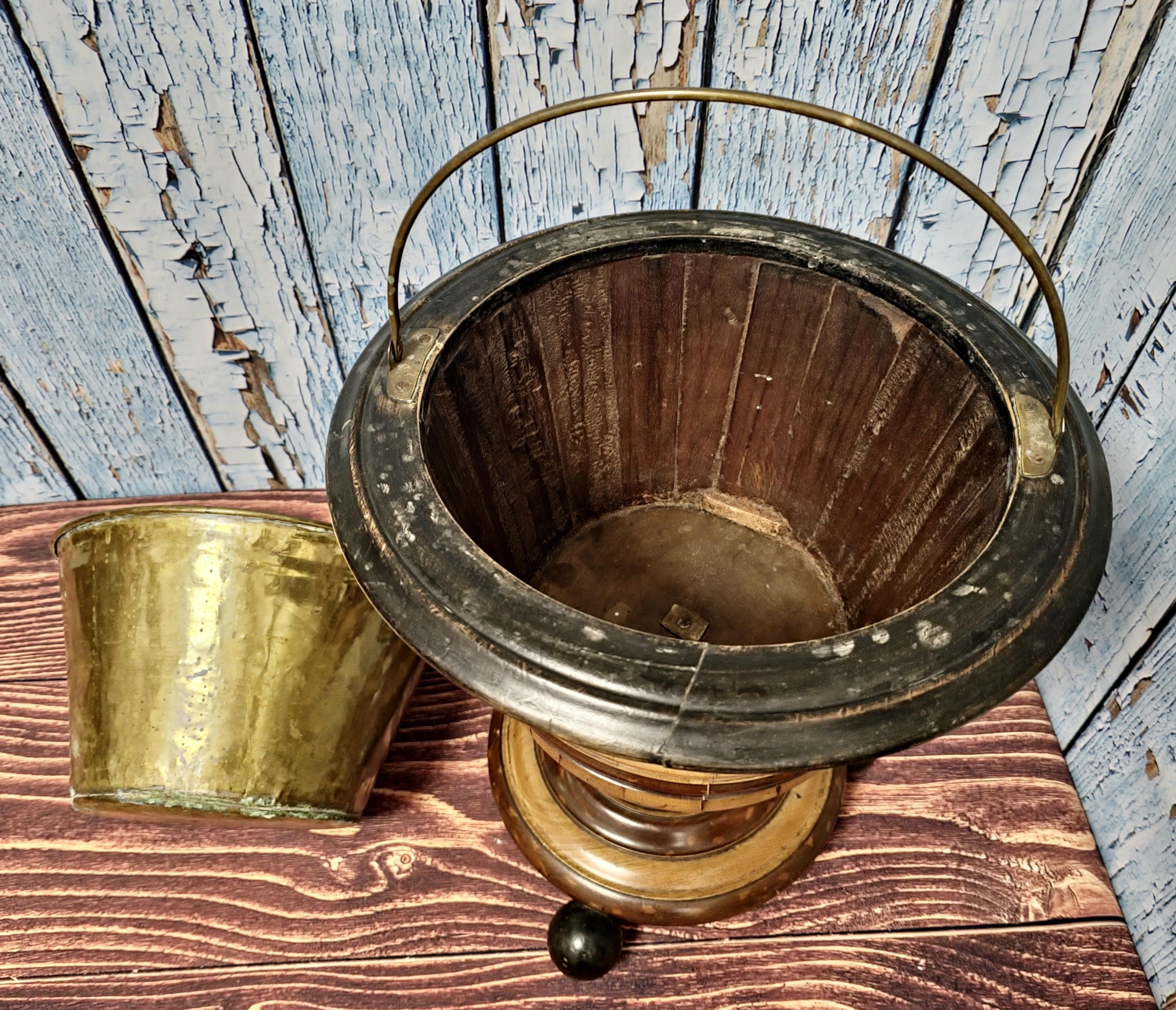 アンティーク　香合　1客　282 Antique Dutch Tea Stove With Copper Apple Kettle, 19th