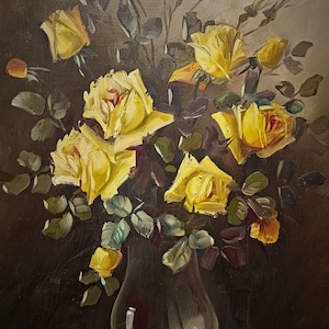 A striking large oil painting with yellow roses bouquet, created as a refined floral still life composition with balanced light and shadow, reflecting vintage European painting traditions, suitable for botanical home decor, dining room wall art, or curated gallery interiors, appealing to buyers seeking collectible paintings, vintage oil paintings, or distinctive decorative artwork for housewarming, anniversary, or holiday gifts