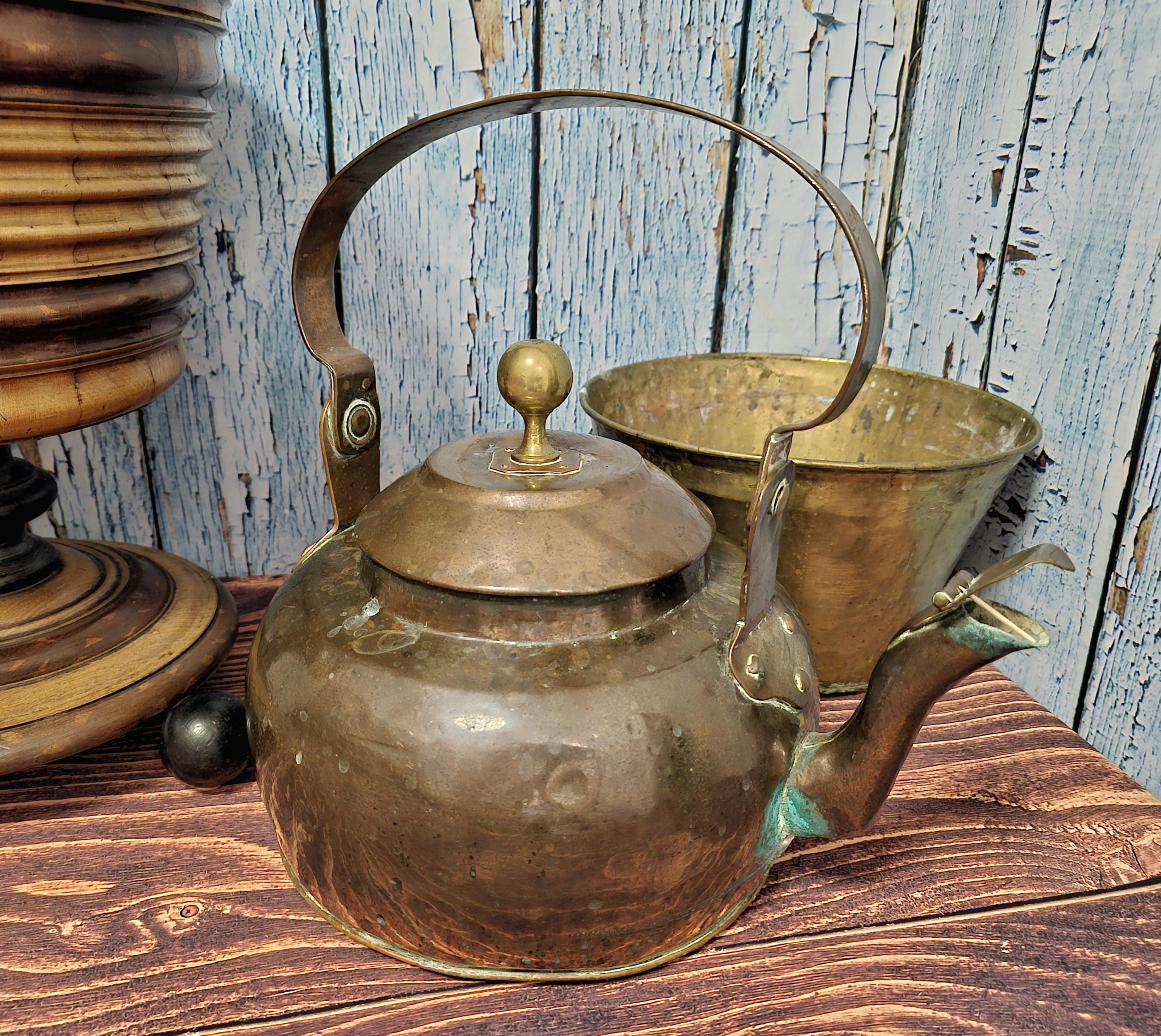 アンティーク　香合　1客　282 Antique Dutch Tea Stove With Copper Apple Kettle, 19th