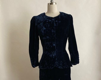 Vintage 80s Lanz Originals Deep Blue Crushed Velvet Suit/Jacket and Pencil Skirt Set/1980s does 1940s Velvet Suit