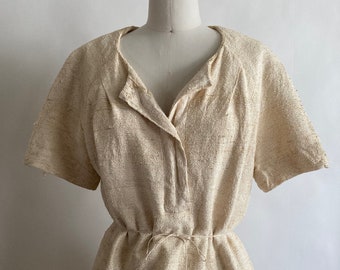 1960s Thick Handwoven Matka Raw Cream Silk Short Sleeved Shift Dress with Double Hem